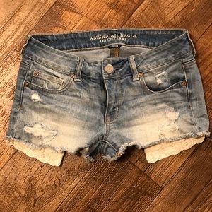 Lacey pocket short shorts